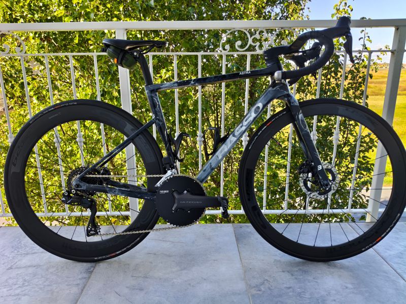 Used Basso Astra Shimano 105 Di2 2023 Road & Gravel, Black — image 1 of 8
