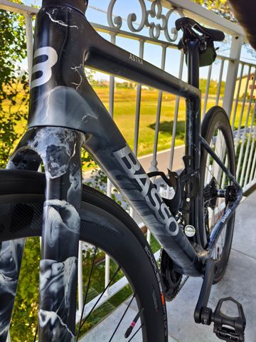 Used Basso Astra Shimano 105 Di2 2023 Road & Gravel, Black — image 3 of 8