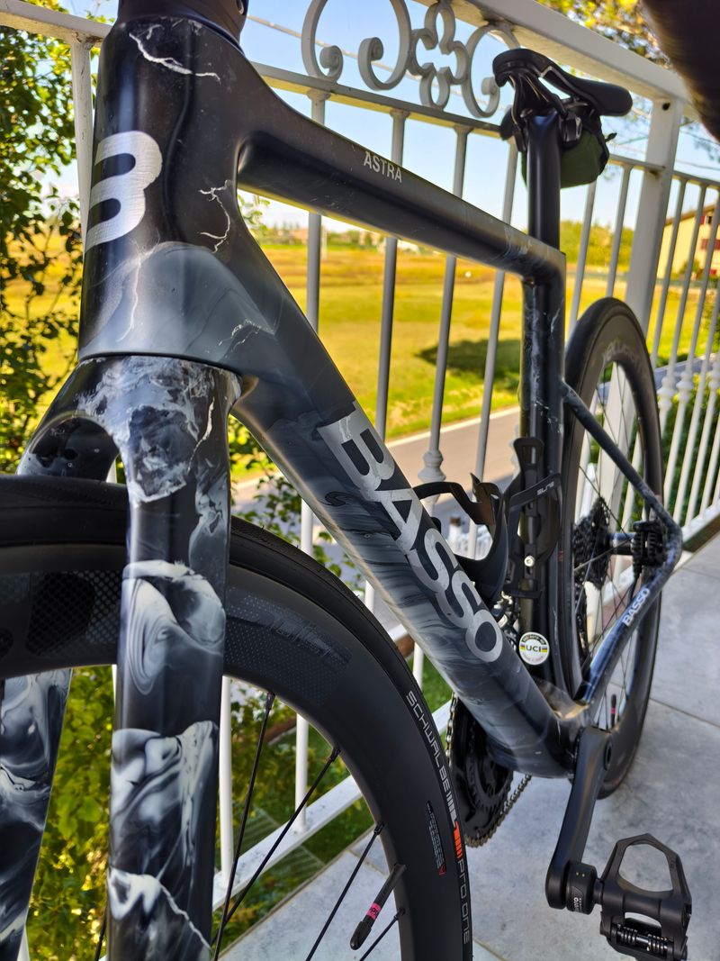 Used Basso Astra Shimano 105 Di2 2023 Road & Gravel, Black — image 3 of 8