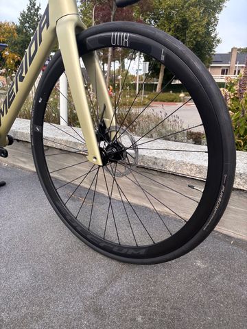 Used Merida REACTO RIVAL-EDITION 2024 2024 Road & Gravel, Light Gray — image 5 of 6