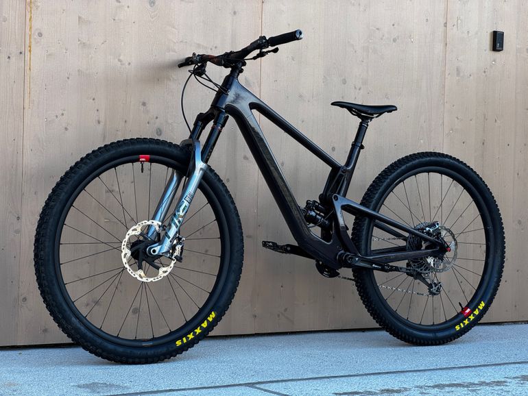 Santa Cruz Tallboy XX1 / Chris King / Reserve / EeWings / XTR