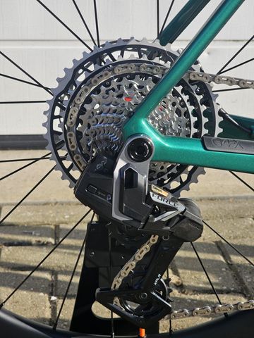 Colnago G4-X 2025 Road & Gravel de segunda mano, Verde — imagen 11 de 18