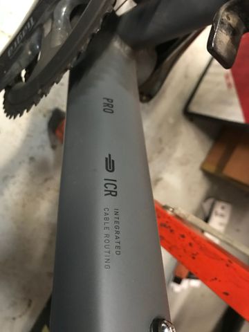 Używany CUBE Nuroad Shimano Tiagra 2019 Road & Gravel — zdjęcie 3 z 14