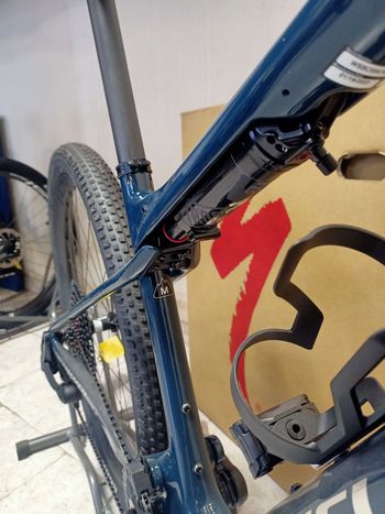 Used Specialized Epic WC Pro 2024 Mountainbike, Blue — image 3 of 7