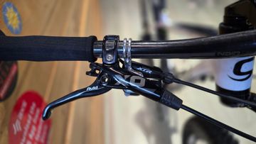 Cannondale F-Si Carbon Team 2017 2017 Mountainbike usato, Bianco — immagine 9 di 9