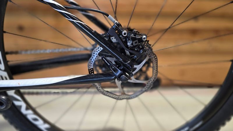 Cannondale F-Si Carbon Team 2017 2017 Mountainbike usato, Bianco — immagine 5 di 9