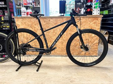 Used Scott Contrail 30 2025 Mountainbike, Black, 29 — image 1 of 10