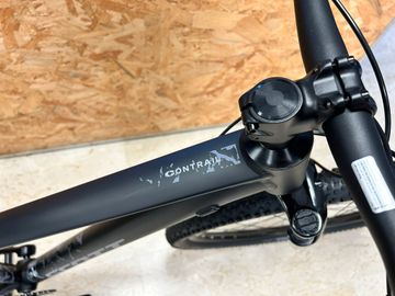 Used Scott Contrail 30 2025 Mountainbike, Black, 29 — image 2 of 10