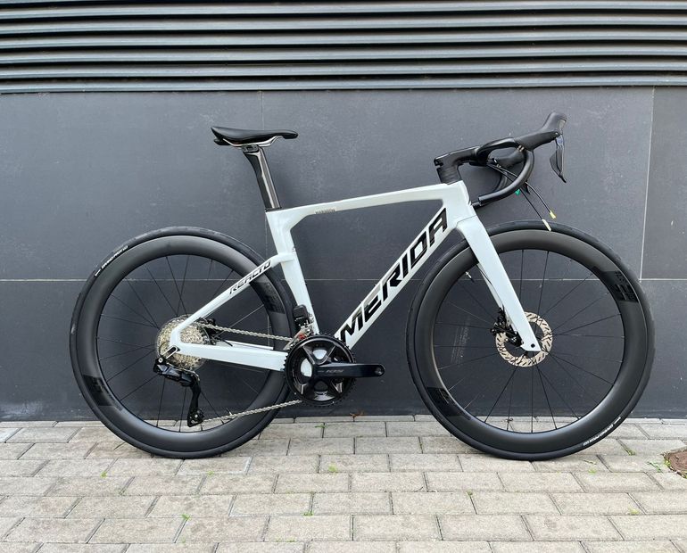 Merida Merida Reacto 105 Di2 2026 2025