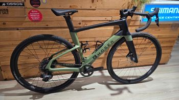 Francesco Moser, E-Gravel Rival