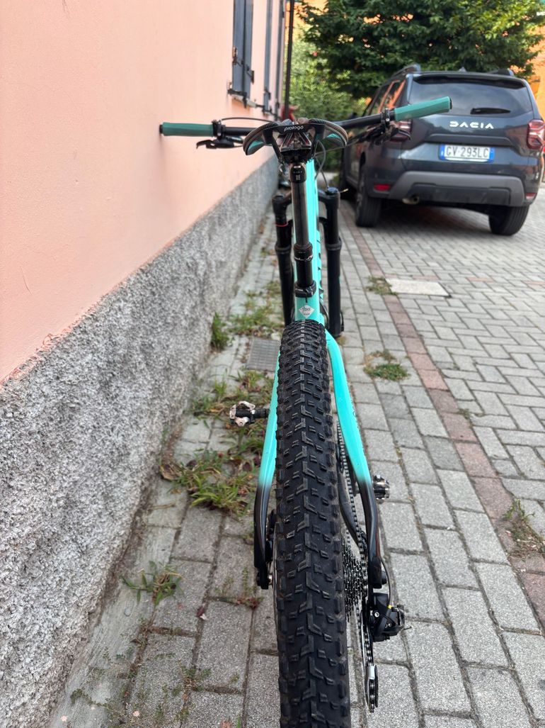 Used Bianchi Methanol SRAM GX Eagle 2023 Mountainbike, Black — image 3 of 4