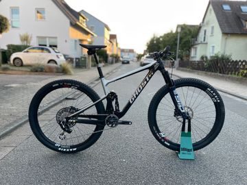 Käytetty Ghost Lector FS World Cup 30 2024 2024 Mountainbike — kuva 1 / 16