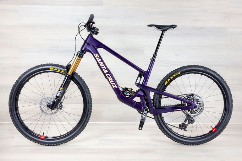 Used Santa Cruz Hightower 4 CC 2025 Mountainbike, Purple — image 2 of 25
