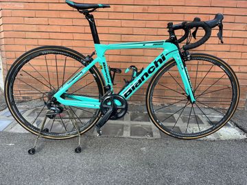 Gebrauchtes Bianchi Aria Ultegra 2018 2018 Road & Gravel, Blau — Bild 1 von 6