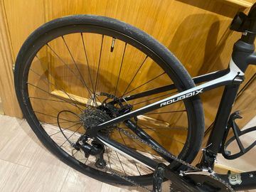 Used Specialized Roubaix Elite 2018 2018 Road & Gravel, Black — image 4 of 9