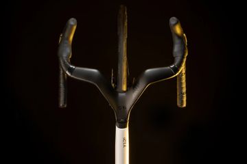 Used Colnago Y1rs 2025 Road & Gravel, White — image 3 of 3