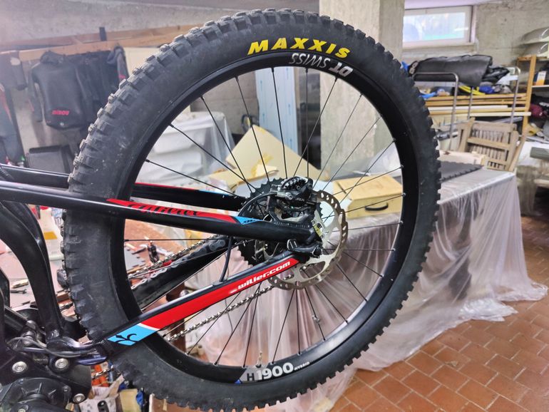 Used Wilier E803trb Shimano Deore XT Di2 2020 Mountainbike, Red — image 3 of 13