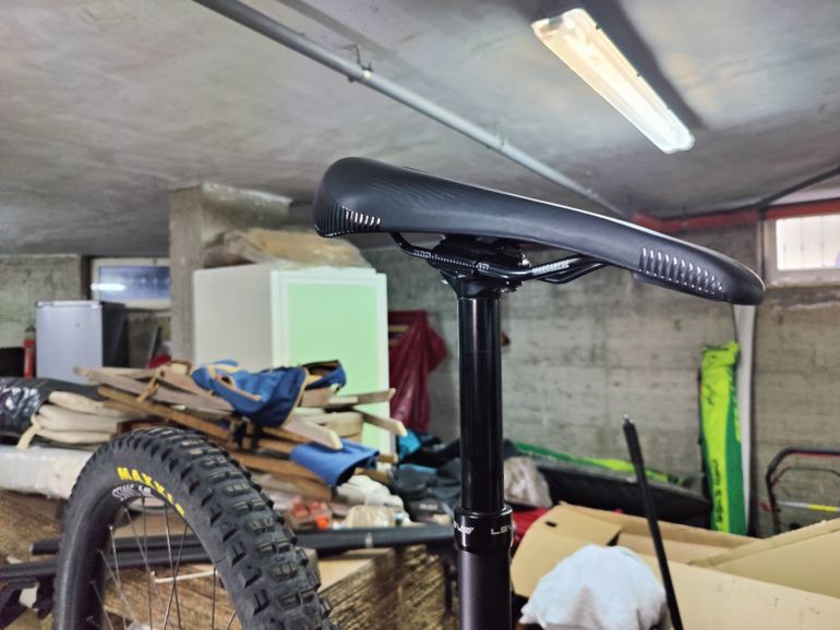 Used Wilier E803trb Shimano Deore XT Di2 2020 Mountainbike, Red — image 7 of 13