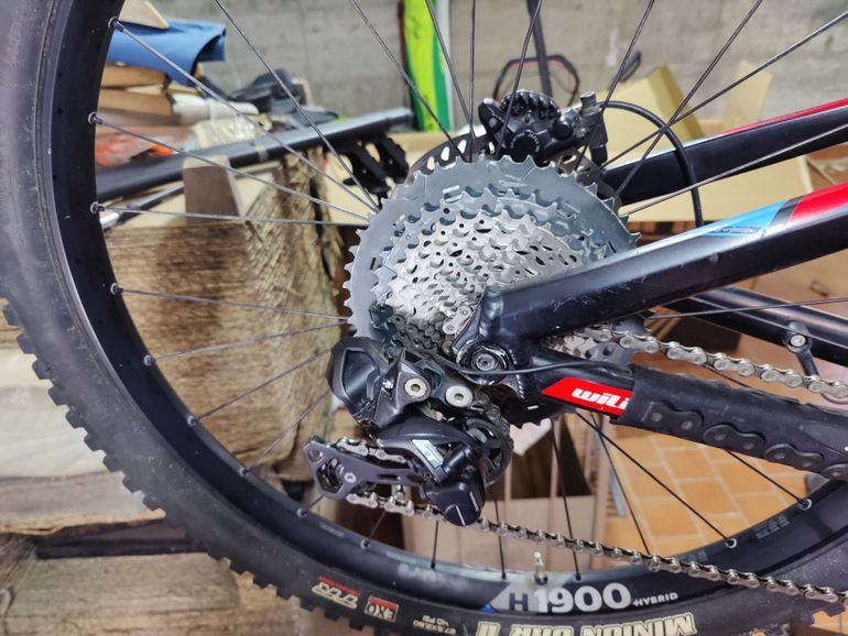Used Wilier E803trb Shimano Deore XT Di2 2020 Mountainbike, Red — image 5 of 13