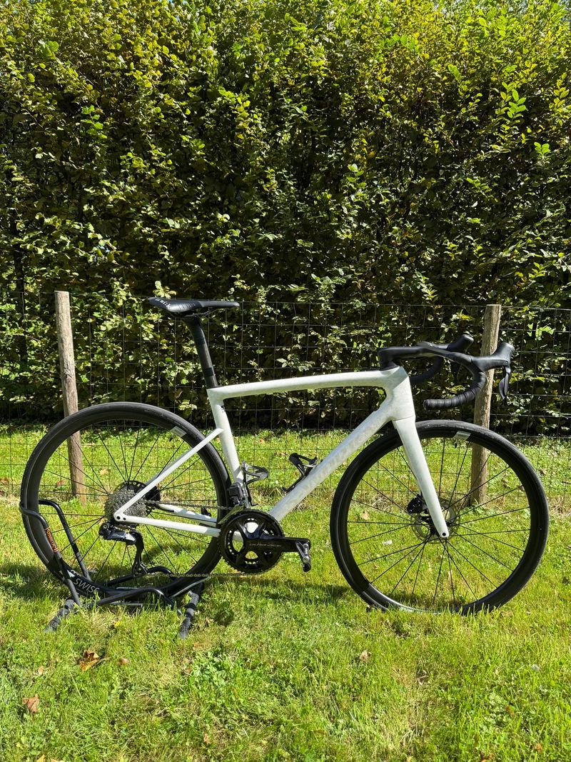 Used Specialized S-Works Tarmac SL8 ‘Dune White’ 2024 2024 Road & Gravel