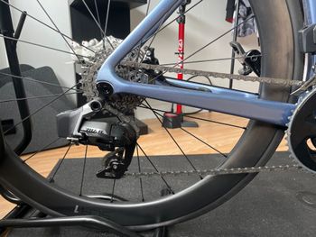 Used Giant Propel Advanced Pro 1 2025 2025 Road & Gravel, Blue — image 5 of 8