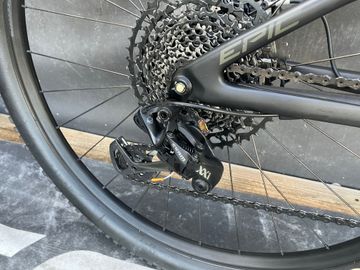Used Specialized Epic SRAM XX1 Eagle 2020 Mountainbike, Black — image 2 of 6