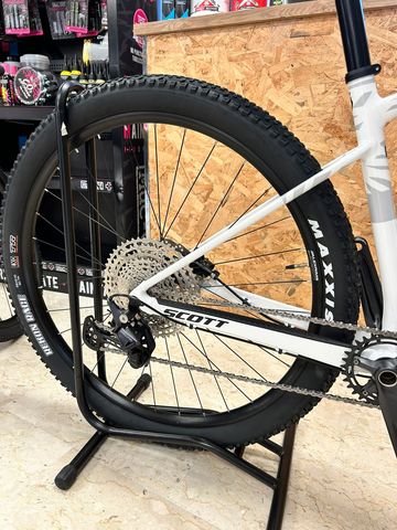 Scott Scale 940 (2026) 2026 Mountainbike usato, Bianco — immagine 12 di 13