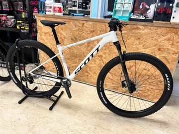 Scott Scale 940 (2026) 2026 Mountainbike usato, Bianco — immagine 11 di 13