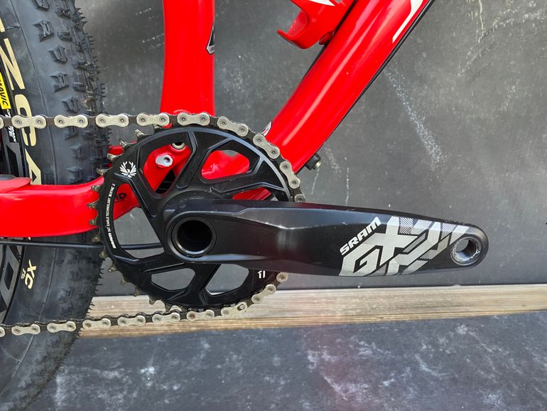 Used Specialized Epic FSR 2018 Mountainbike, Red — image 3 of 8