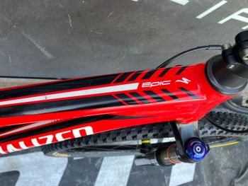 Used Specialized Epic FSR 2018 Mountainbike, Red — image 5 of 8