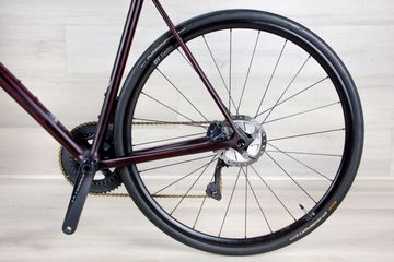Used Specialized Aethos 2023 Road & Gravel, Red — image 23 of 25