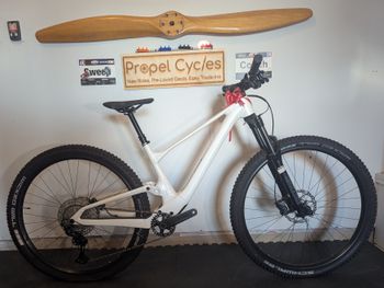 Scott, Contessa Spark 930 2022