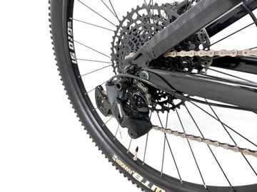 Used Ghost Kato FS 2022 2022 Mountainbike, Black, 27.5 — image 3 of 12