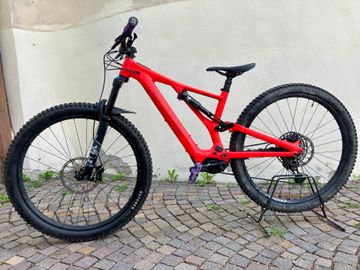 Specialized Turbo Levo SL Comp 2022 2022 Mountainbike usato, Rosso — immagine 2 di 9
