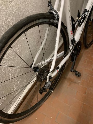 Brugt Pinarello Dogma 65.1 Think2 2014 Road & Gravel — billede 8 af 9