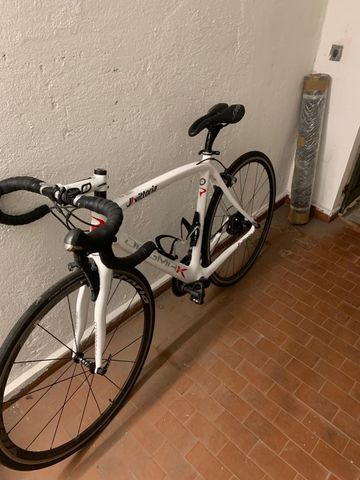 Brugt Pinarello Dogma 65.1 Think2 2014 Road & Gravel — billede 2 af 9