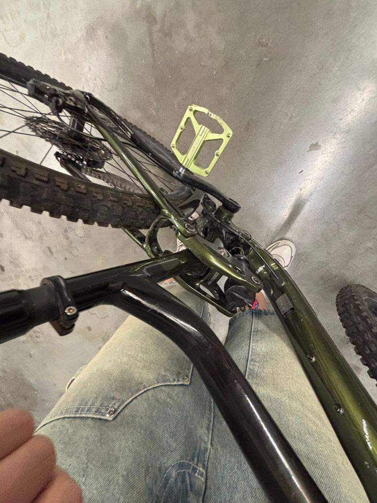 Tweedehands Giant Trance 29 1 2024 2024 Mountainbike — afbeelding 4 van 7