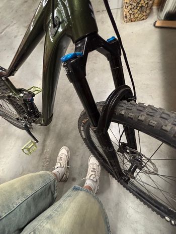 Tweedehands Giant Trance 29 1 2024 2024 Mountainbike — afbeelding 5 van 7