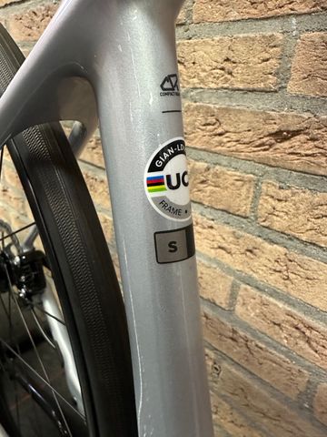 Liv Langma, Advanced Disc 2 2022 2022 Road & Gravel usato, Grigio chiaro — immagine 5 di 5