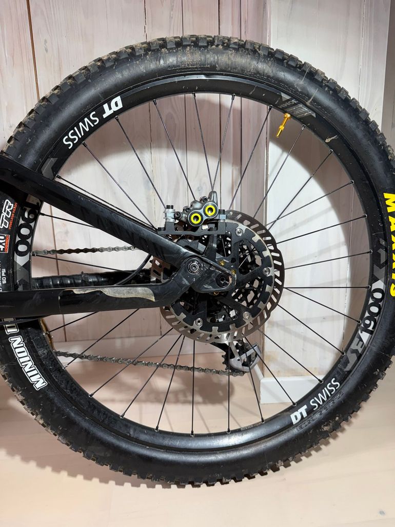 Canyon Torque AL 6.0 2020 2020 Mountainbike usato, Nero — immagine 9 di 11