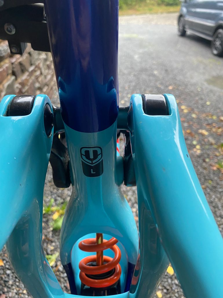 Tweedehands Mondraker Superfoxy Carbon RR 2020 Frameset 2020 Mountainbike — afbeelding 3 van 14