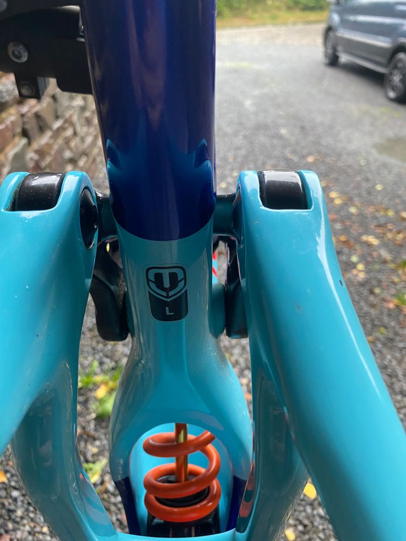 Brugt Mondraker Superfoxy Carbon RR 2020 Frameset 2020 Mountainbike — billede 3 af 14