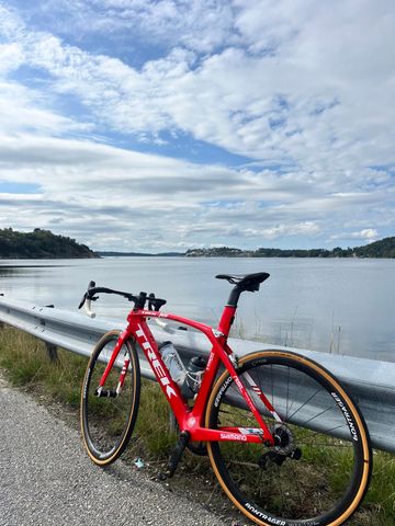 Used Trek RSL 2017 Road & Gravel, Red — image 22 of 26