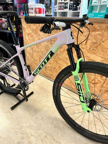 Gebrauchtes Scott Scale RC World Cup 2026 Mountainbike, Violett, 29 — Bild 3 von 15