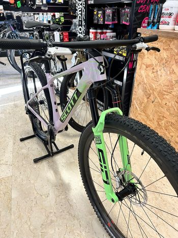 Used Scott Scott Scale RC World Cup 2026 Mountainbike, Purple, 29 — image 12 of 15