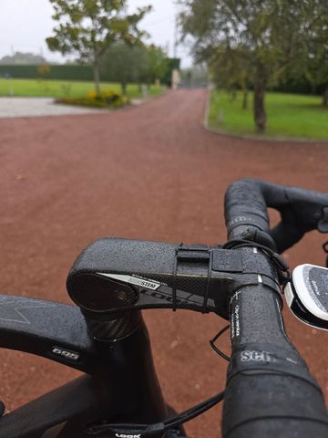 Używany Look 695 Aerolight 2015 Road & Gravel — zdjęcie 10 z 14