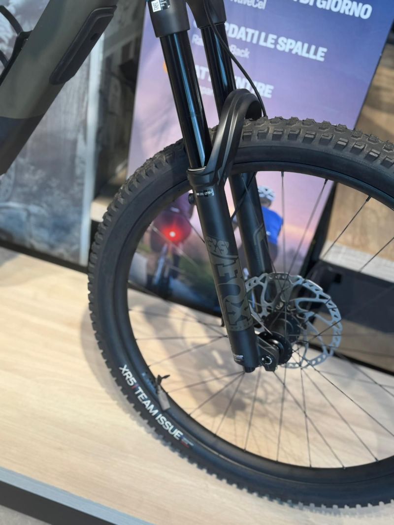 Brugt Trek Slash+ 9.7 SLX/XT 2025 2025 Mountainbike — billede 3 af 4