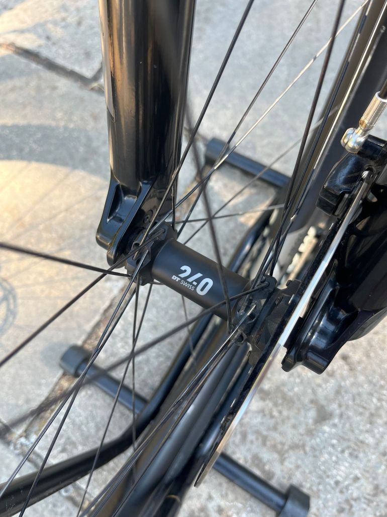 Canyon Lux Trail CF 9 2024 2024 Mountainbike usato, Grigio chiaro — immagine 8 di 15