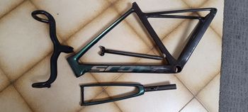 Scott, Addict 20 2024 Frameset