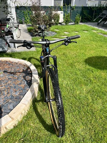 Used Specialized EPIC HP COMP 2017 Mountainbike, Black, 29 — image 6 of 6